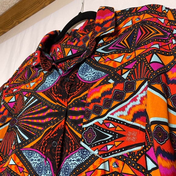 Colorful tribal button down - Picture 4 of 4